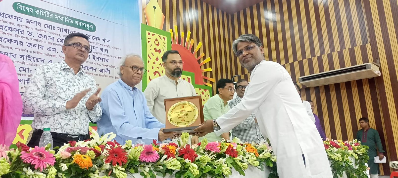 কলেজের শিক্ষক প্রশিক্ষণ কর্মশালয় -২০২৬ সমাপনী অনুষ্ঠান।